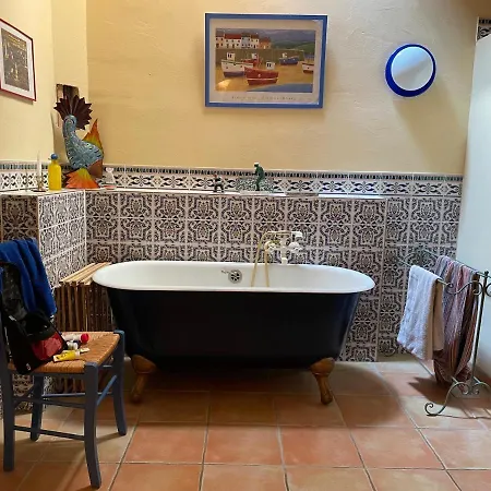 Grosse Ferienwohnung Am Canal Du Midi Mit Dachterrrasse Homps  Extérieur photo