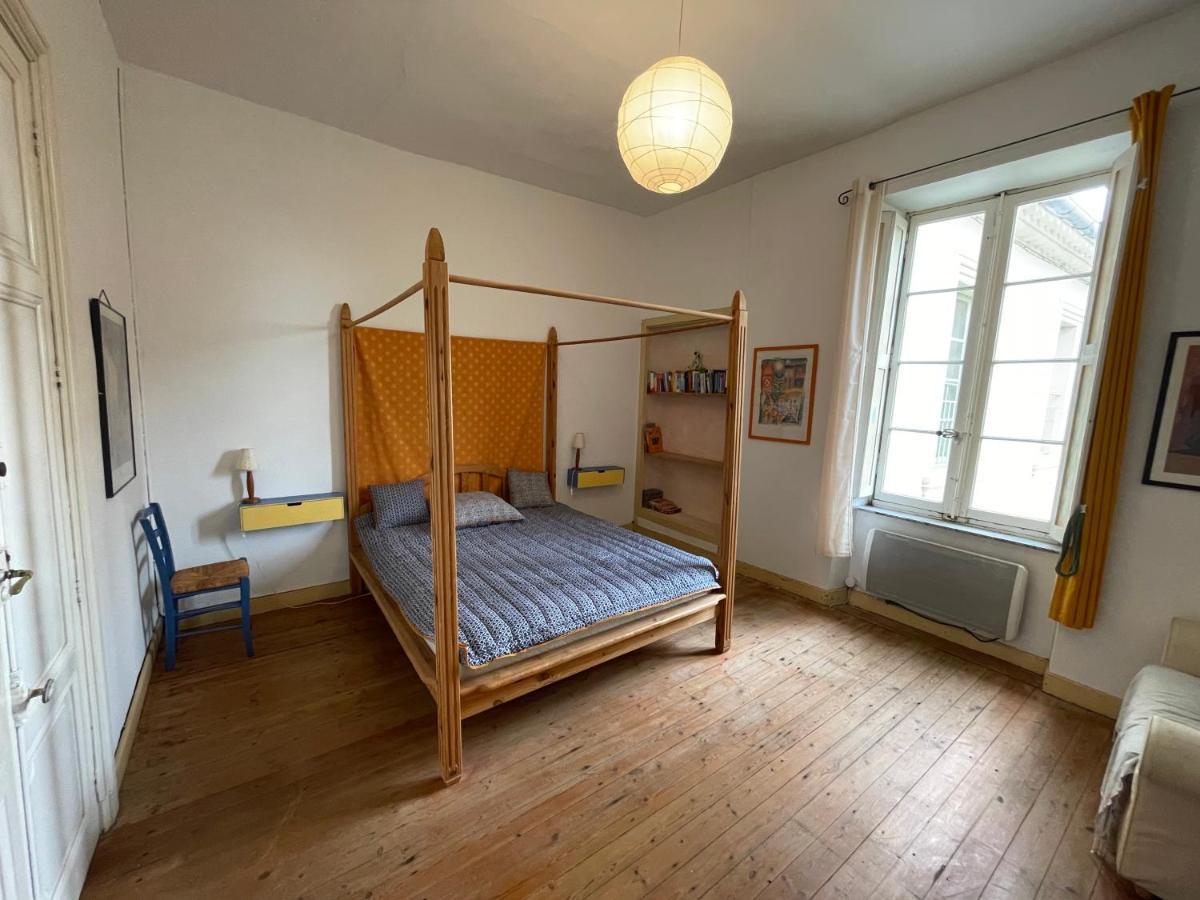 Grosse Am Canal Du Midi Mit Dachterrrasse Appartement *